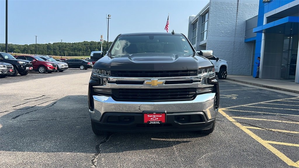 Used 2019 Chevrolet Silverado 1500 LT with VIN 1GCRYDEK1KZ316779 for sale in Waynesville, MO