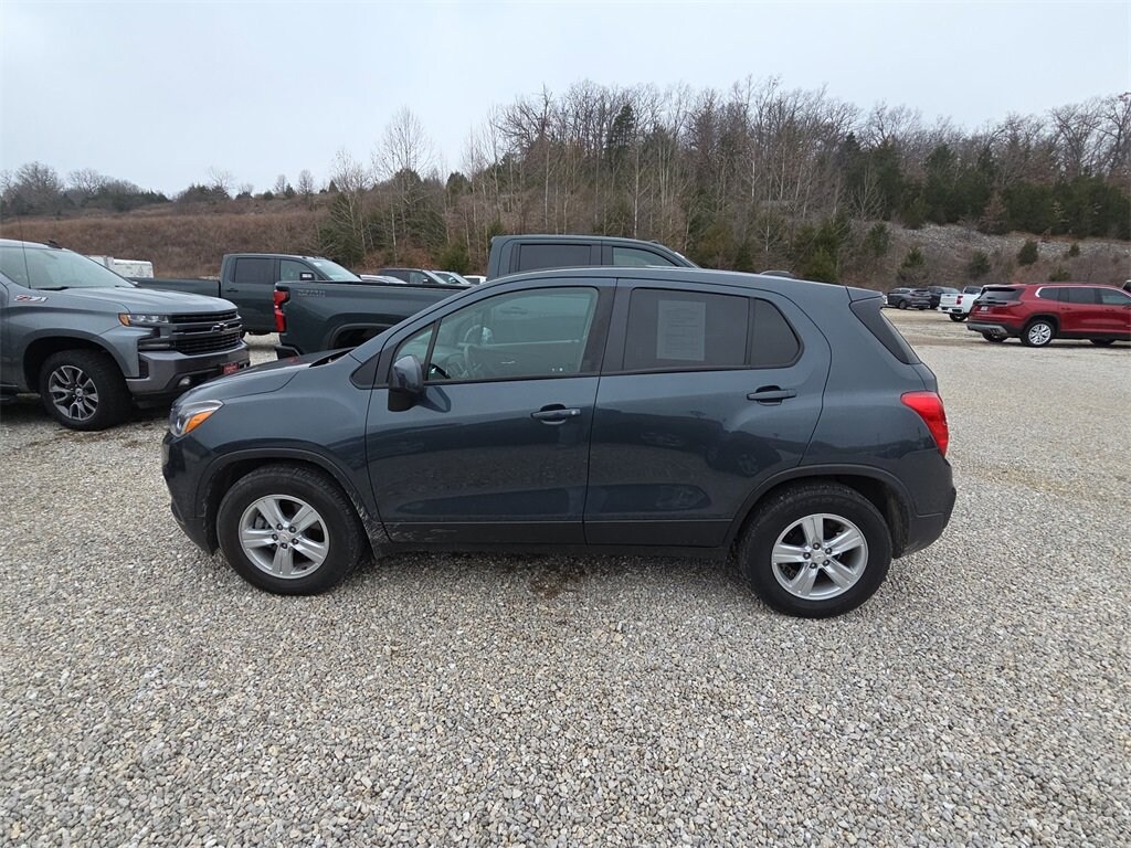Used 2021 Chevrolet Trax LS SUV