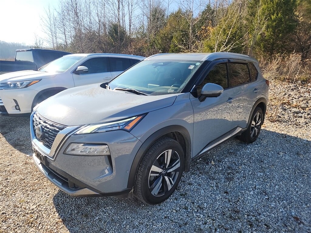 Used 2023 Nissan Rogue SL