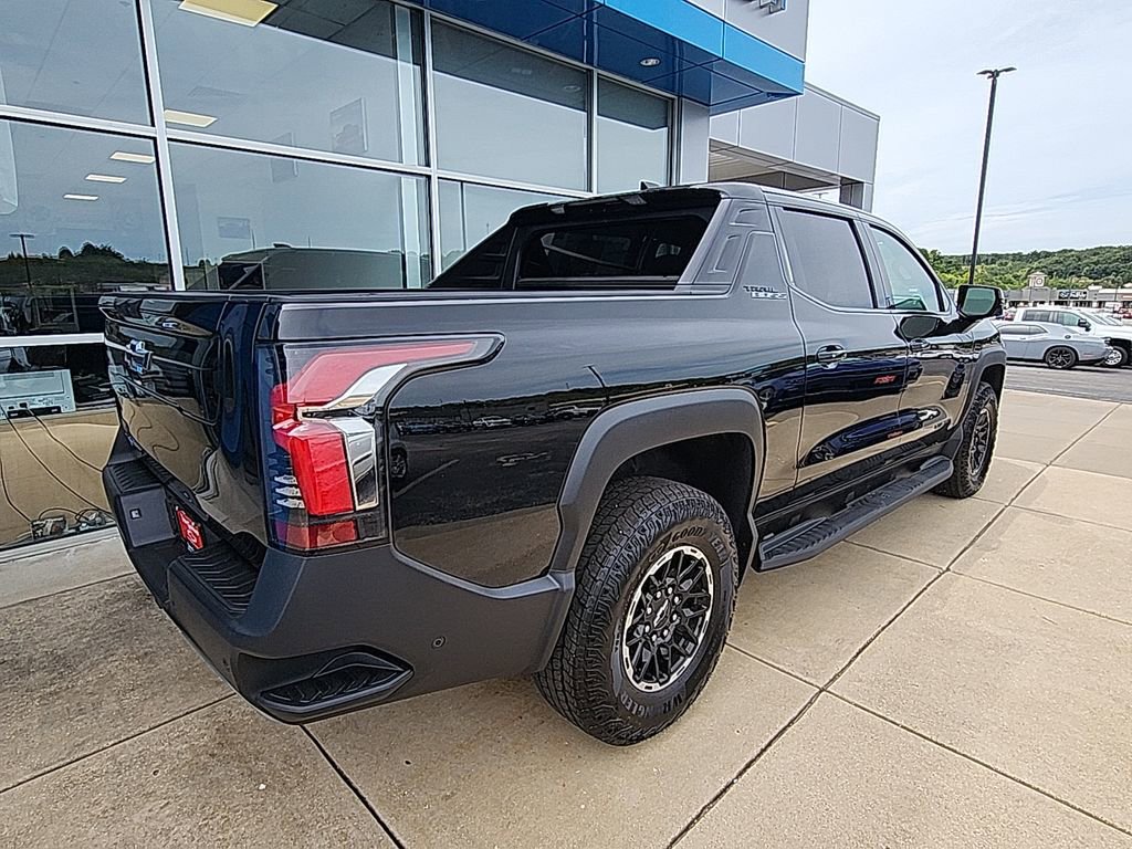2026 Chevrolet Silverado EV Trail Boss - Photo 8
