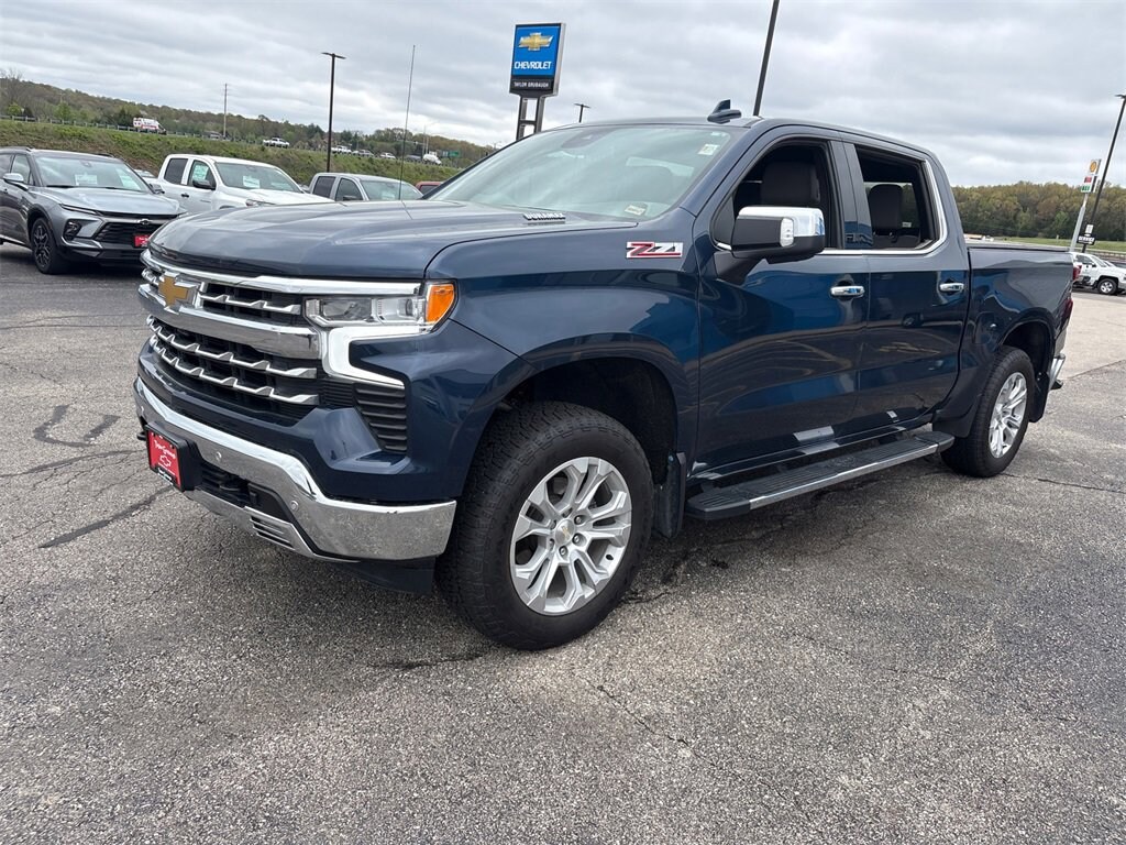 Used 2022 Chevrolet Silverado 1500 LTZ Truck