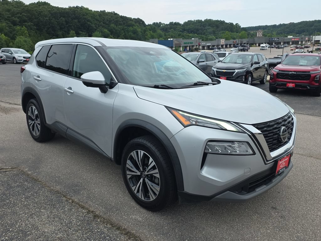 Used 2021 Nissan Rogue SV with VIN 5N1AT3BB6MC724111 for sale in Waynesville, MO