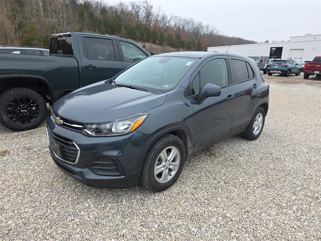 Used 2021 Chevrolet Trax LS SUV