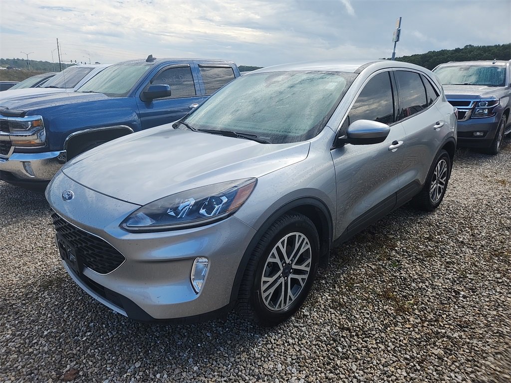 2022 Ford Escape SEL photo 3