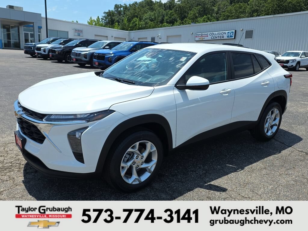New 2026 Chevrolet Trax LS SUV
