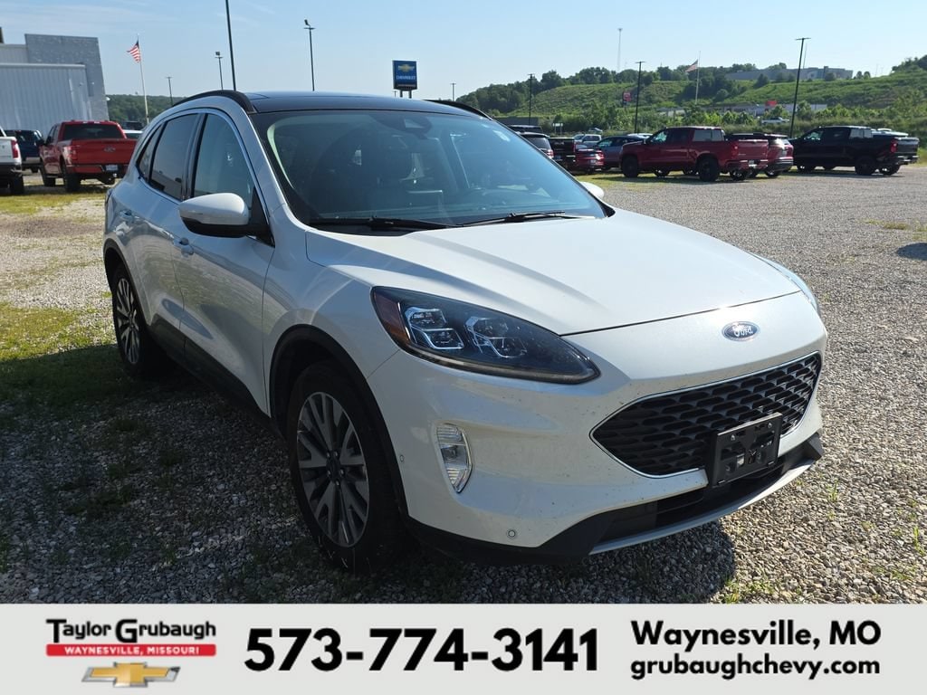 2020 Ford Escape Titanium AWD's photo
