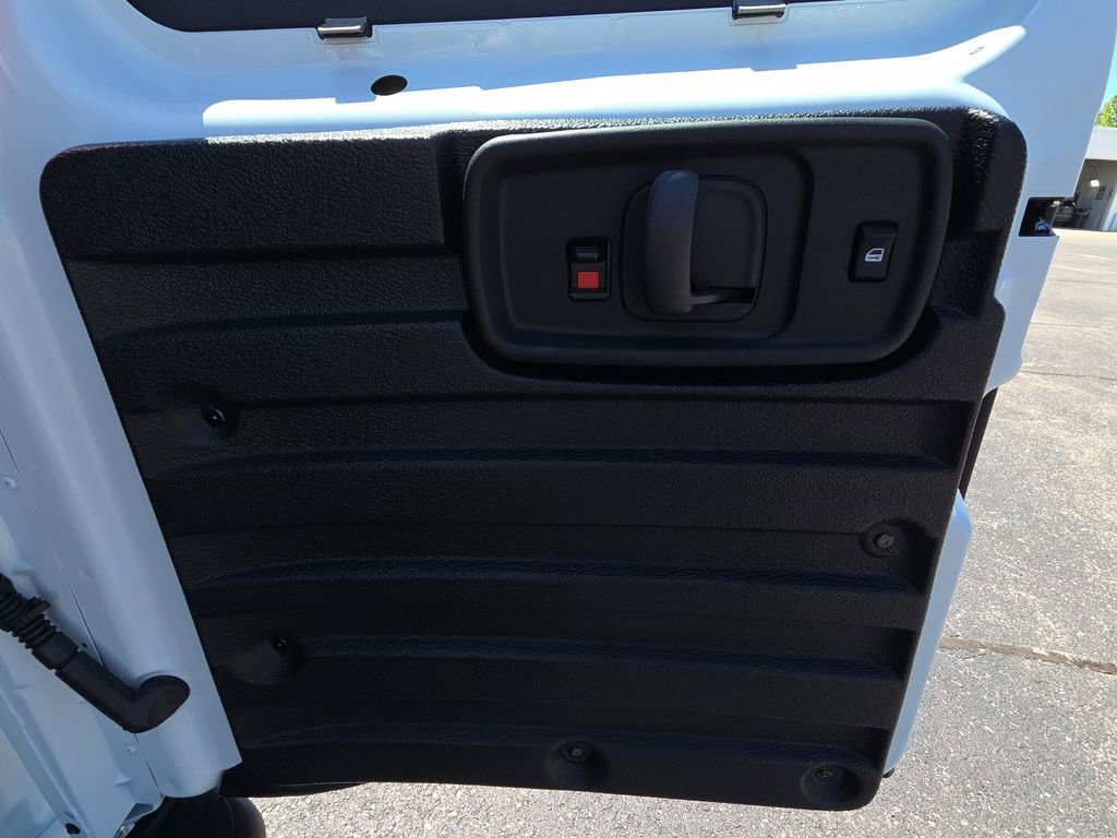 2026 Chevrolet Express Cargo Work Van - Photo 30
