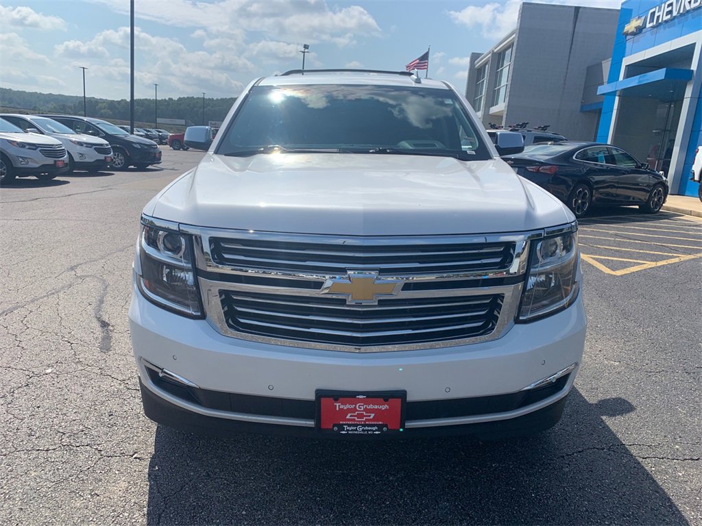 Used 2020 Chevrolet Suburban Premier with VIN 1GNSKJKJXLR124587 for sale in Waynesville, MO