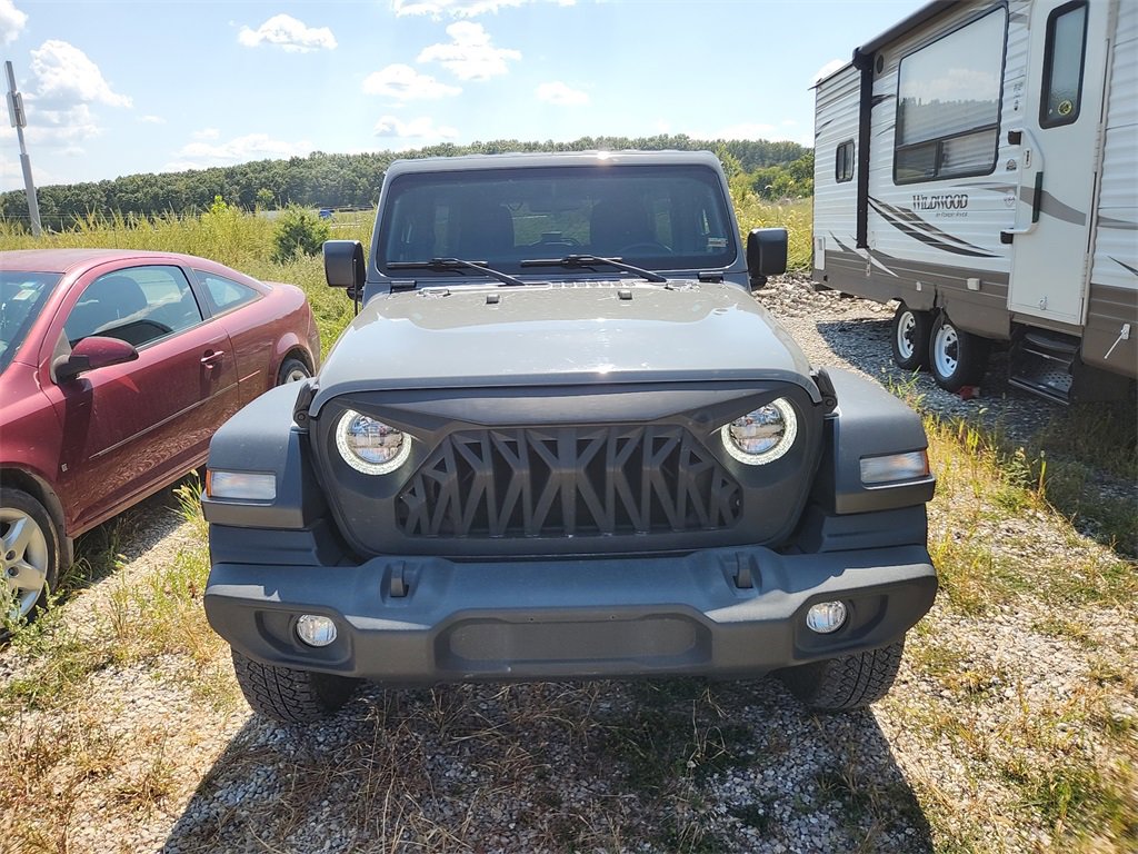 2018 Jeep Wrangler Unlimited Sport S photo 2