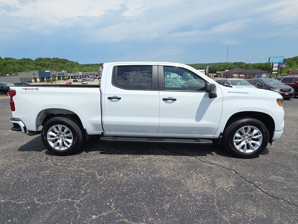 2026 Chevrolet Silverado 1500 Custom - Photo 10