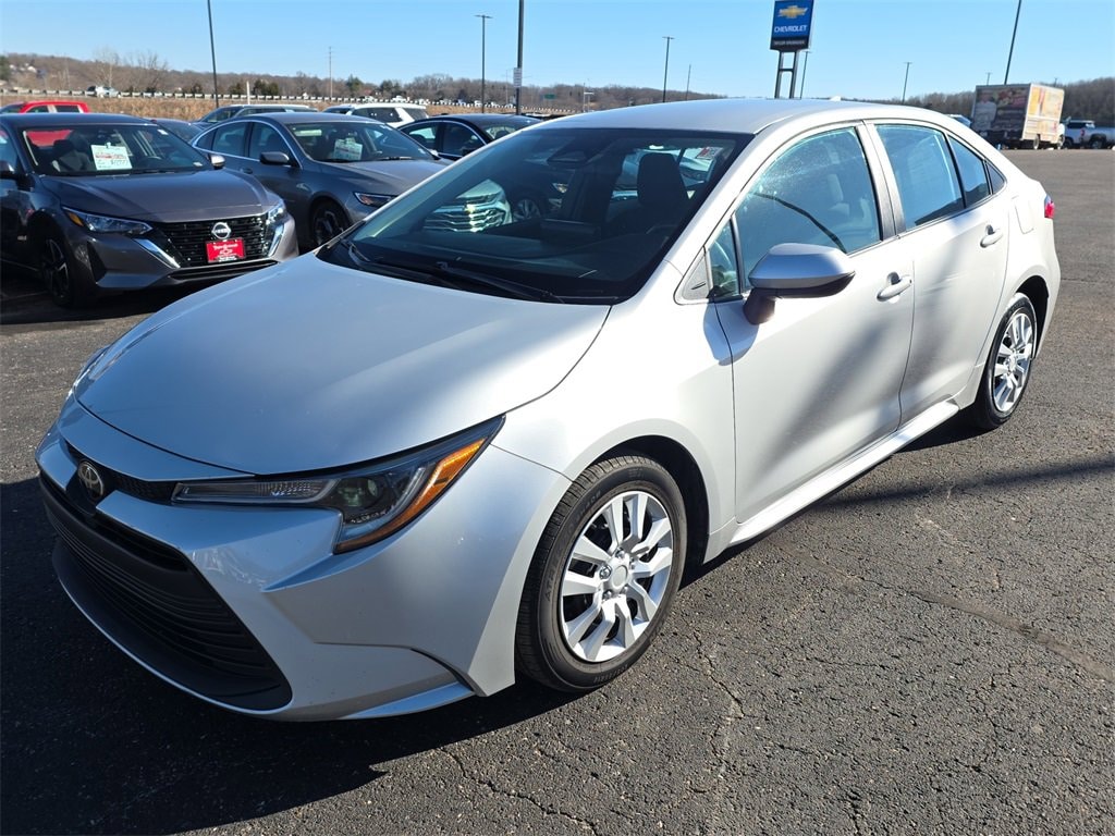Used 2023 Toyota Corolla LE