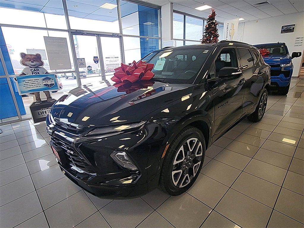 2026 Chevrolet Blazer RS photo 3
