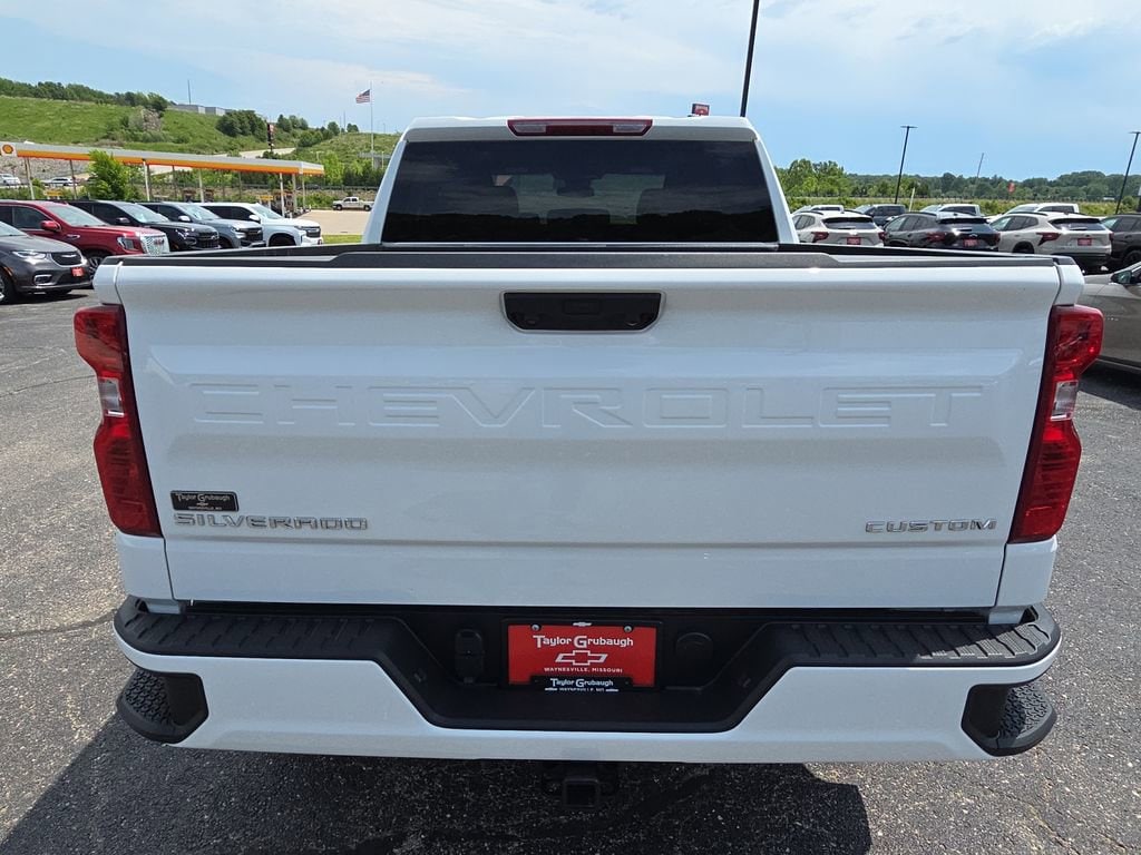 2026 Chevrolet Silverado 1500 Custom - Photo 7