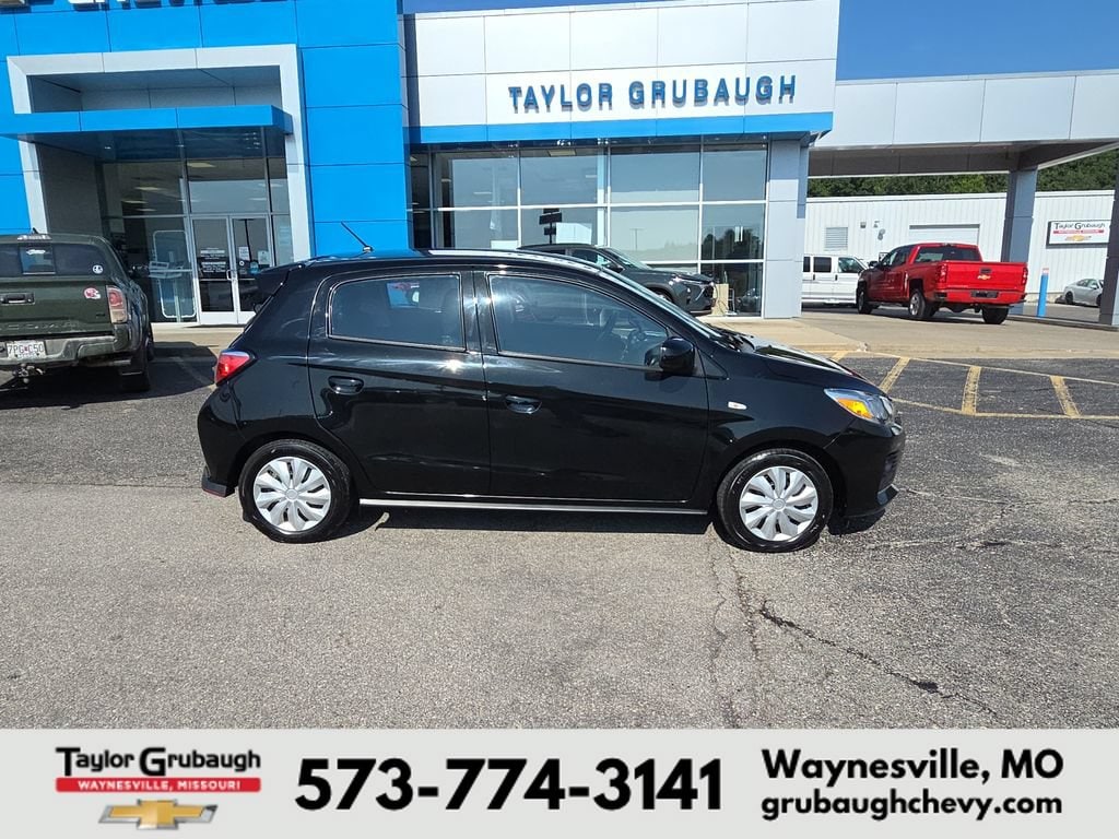2022 Mitsubishi Mirage ES CVT's photo