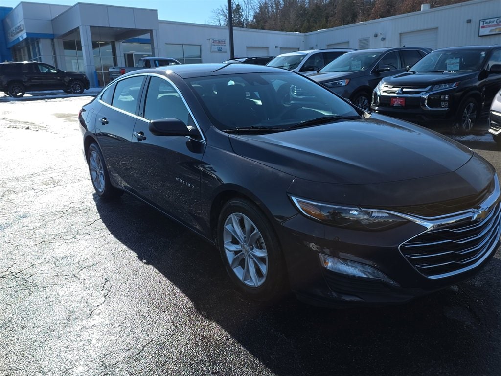 Used 2025 Chevrolet Malibu 1LT with VIN 1G1ZD5ST5SF126640 for sale in Waynesville, MO