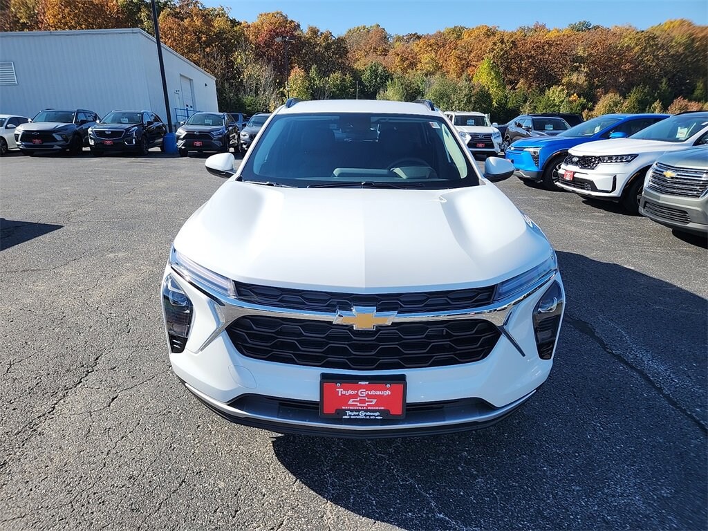 New 2026 Chevrolet Trax LT SUV