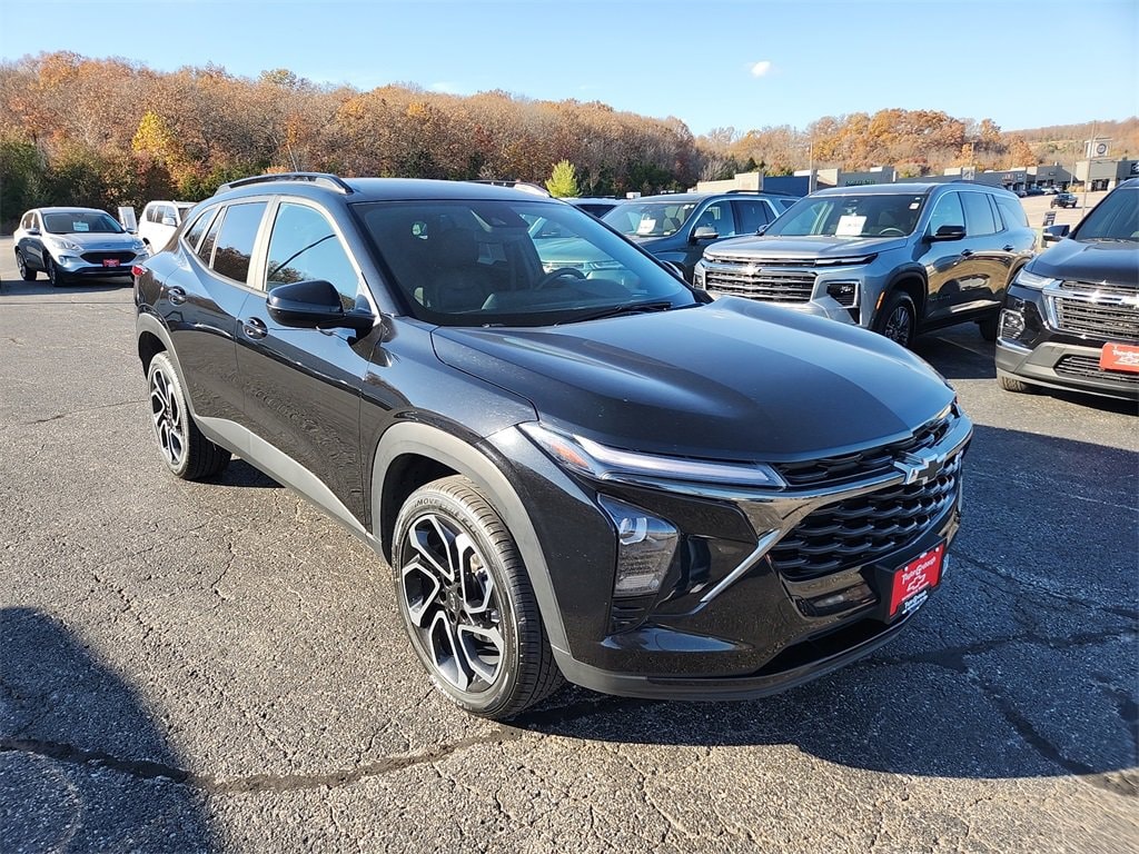 Used 2024 Chevrolet Trax 2RS SUV