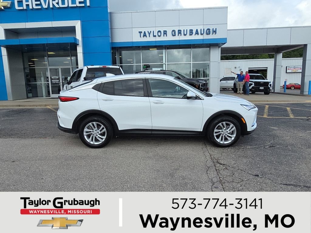 2024 Buick Envista Preferred's photo
