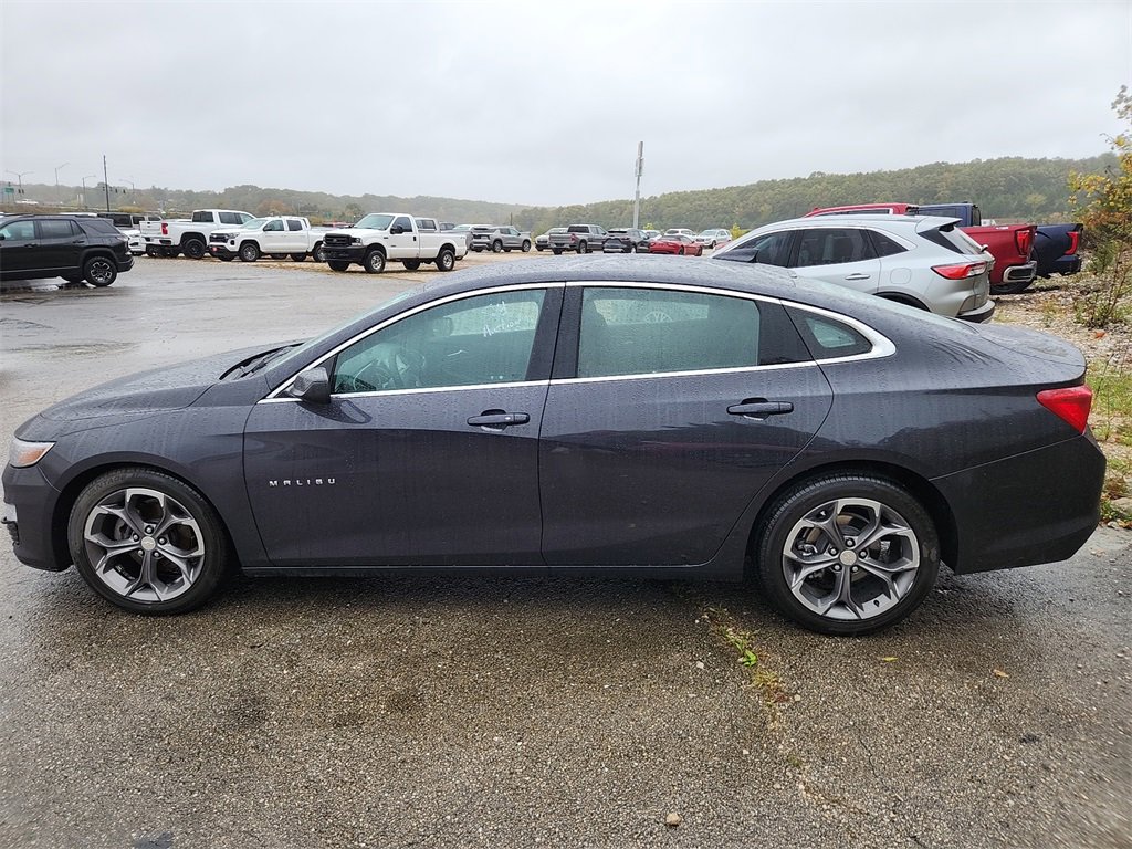 2023 Chevrolet Malibu 1LT photo 4
