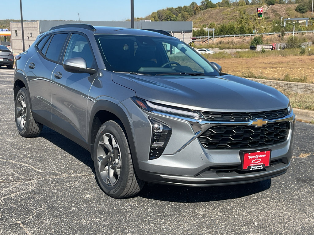 New 2026 Chevrolet Trax LT SUV