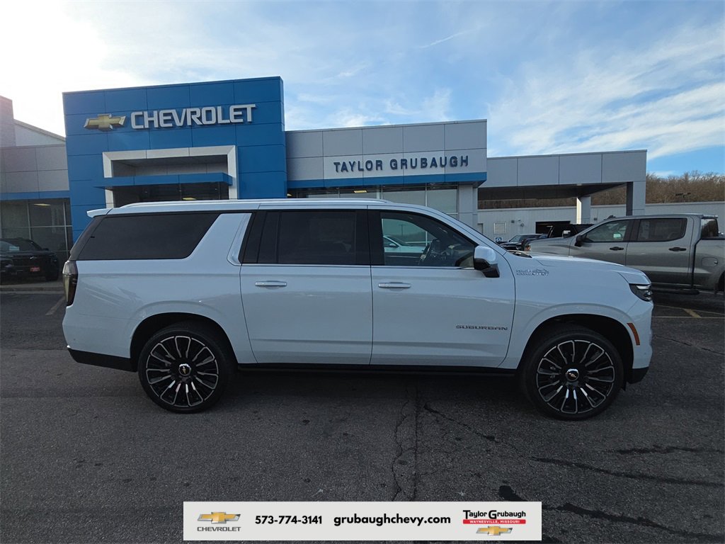 2026 Chevrolet Suburban High Country's photo