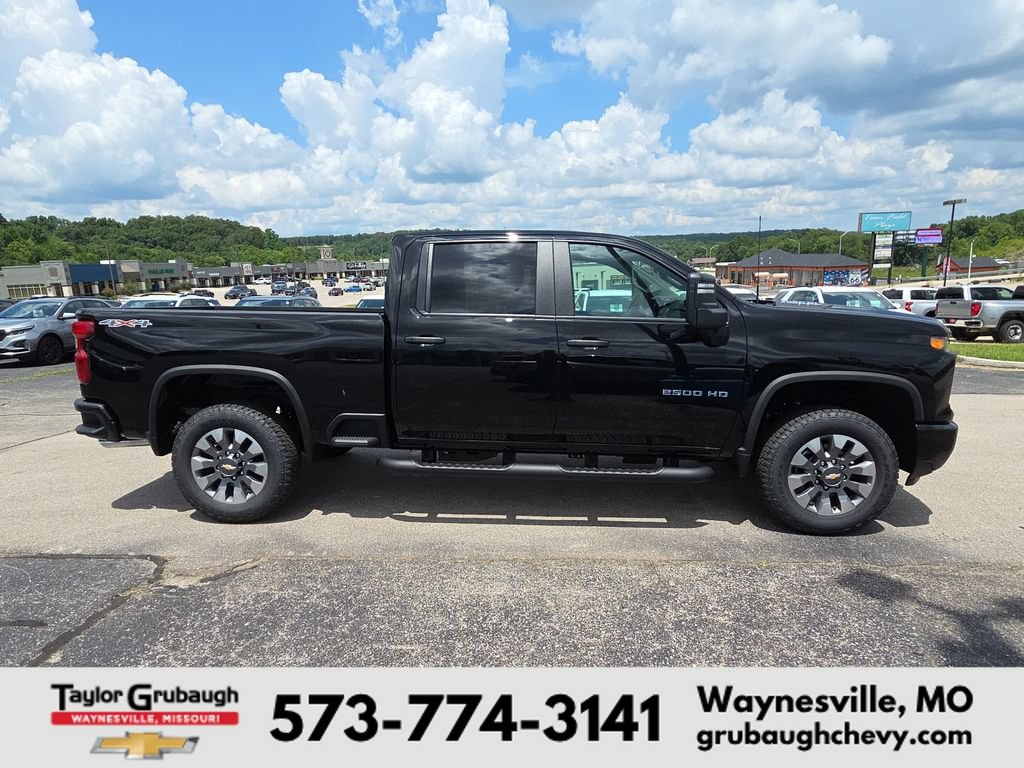 2026 Chevrolet Silverado 2500 HD Custom - Photo 10