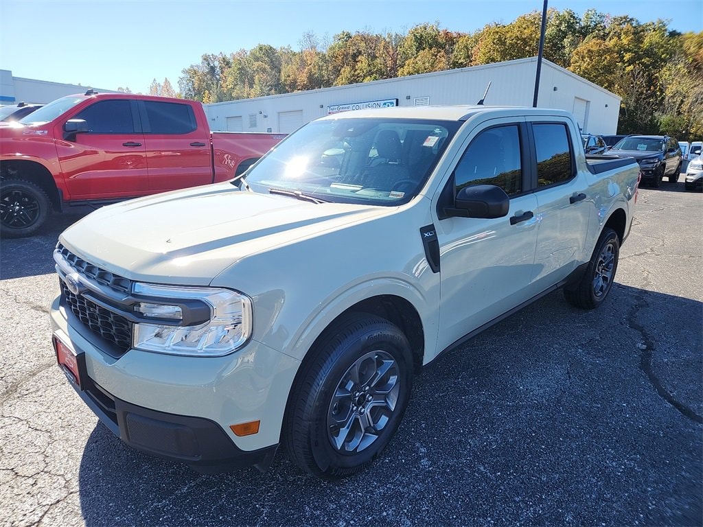Used 2024 Ford Maverick XLT