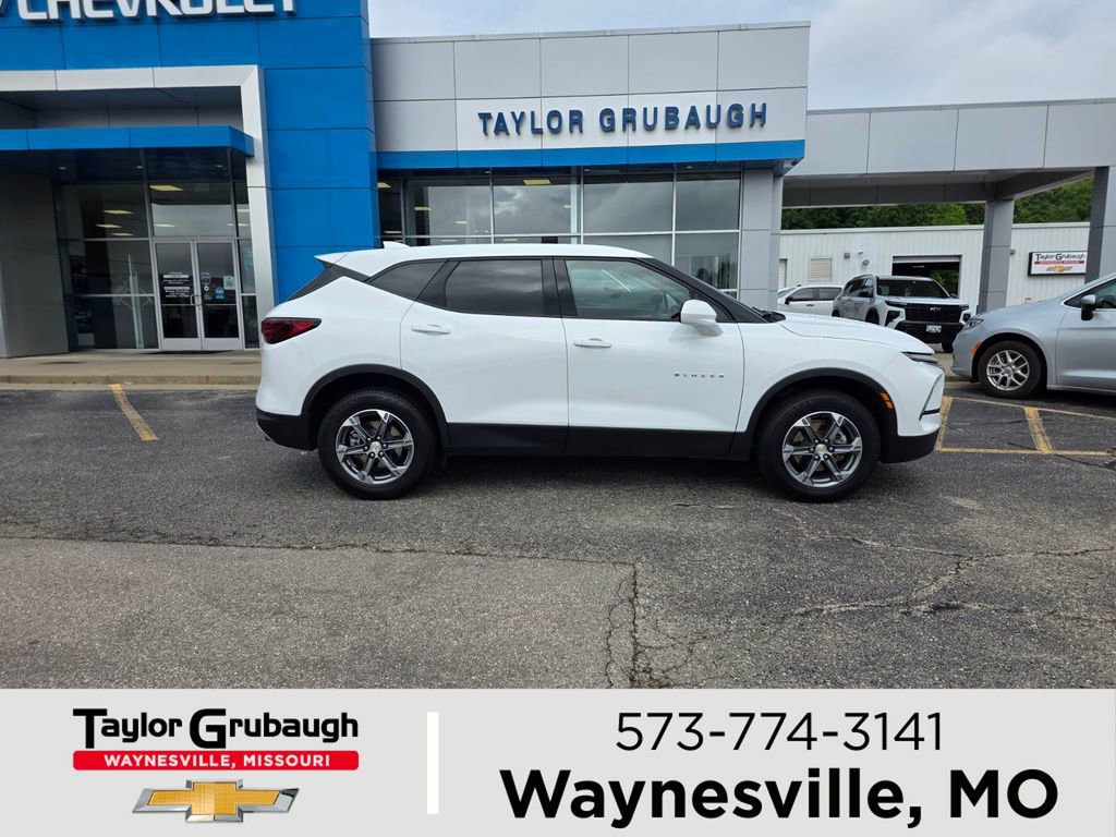 2025 Chevrolet Blazer 2.0T 2LT AWD's photo