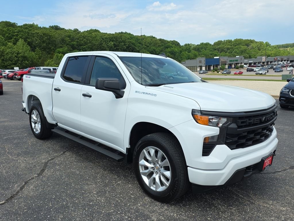 New 2026 Chevrolet Silverado 1500 Custom Truck