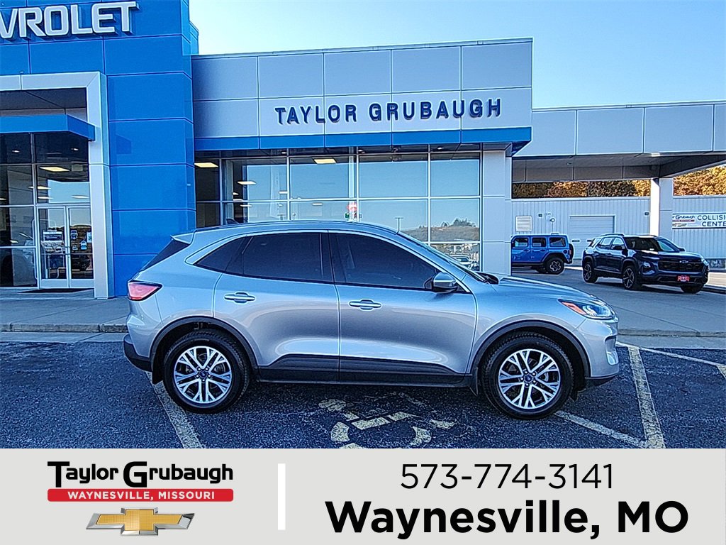 2022 Ford Escape SEL's photo