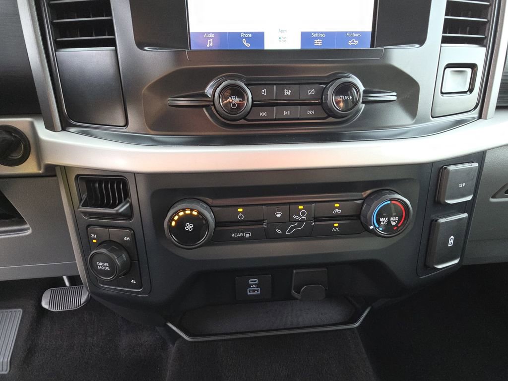 2022 Ford F-150 XL - Photo 24