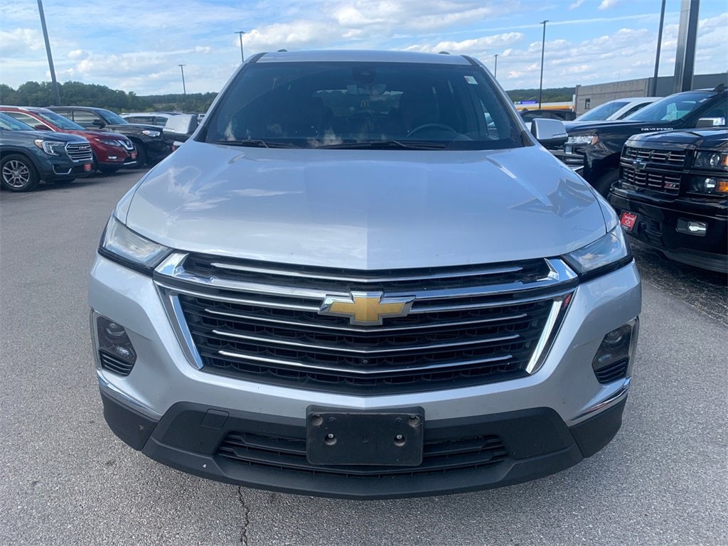 Used 2022 Chevrolet Traverse 3LT with VIN 1GNERHKW1NJ154852 for sale in Waynesville, MO