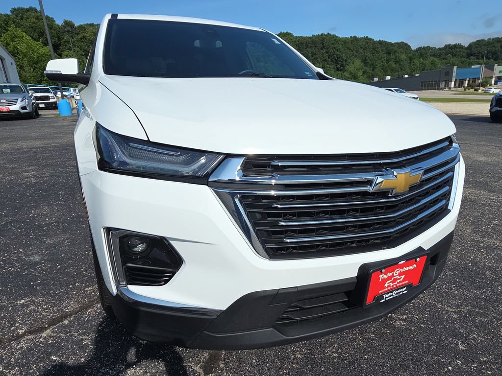 2023 Chevrolet Traverse 3LT - Photo 11
