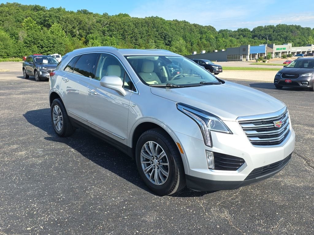Used 2018 CADILLAC XT5 Luxury FWD SUV