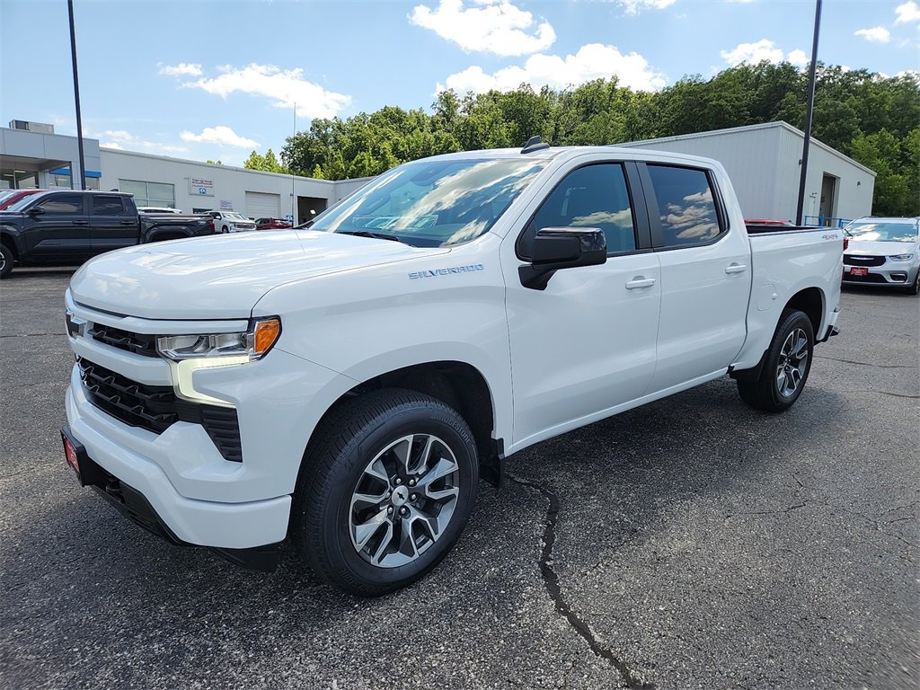 2025 Chevrolet Silverado 1500 RST photo 4