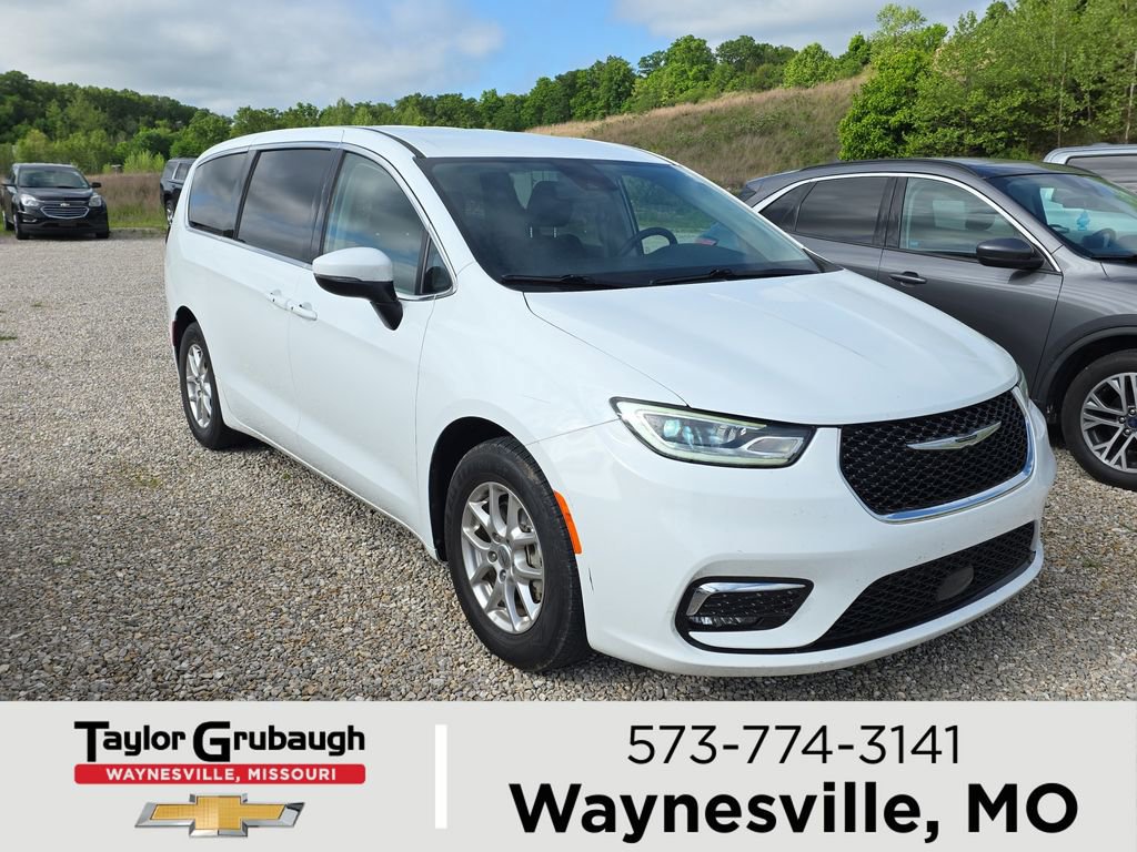2023 Chrysler Pacifica Touring L