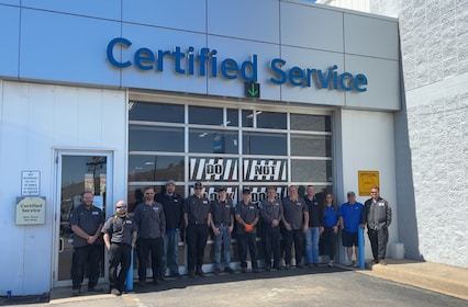 Staff member CERTIFIED SERVICE DEPARTMENT from ID_d2342e289f5e