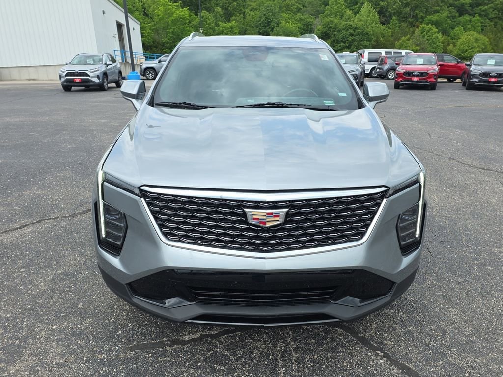 Used 2025 CADILLAC XT4 Premium Luxury SUV