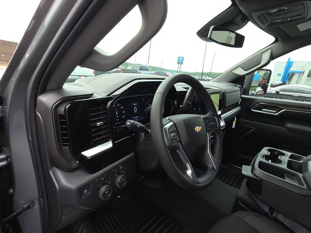 2026 Chevrolet Silverado 3500 HD LT - Photo 15
