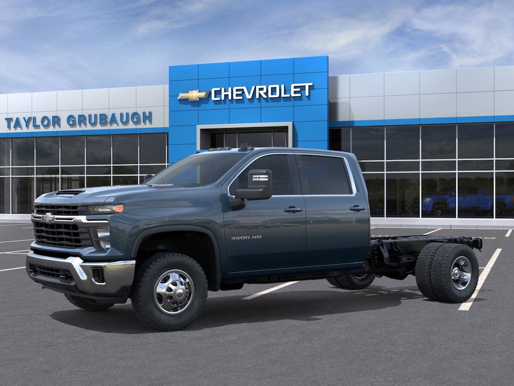 New 2026 Chevrolet Silverado 3500 HD Chassis Cab LT Truck