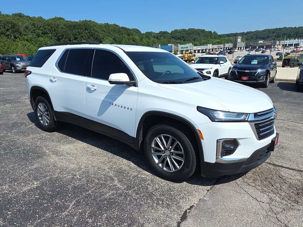 Used 2023 Chevrolet Traverse LT Leather SUV