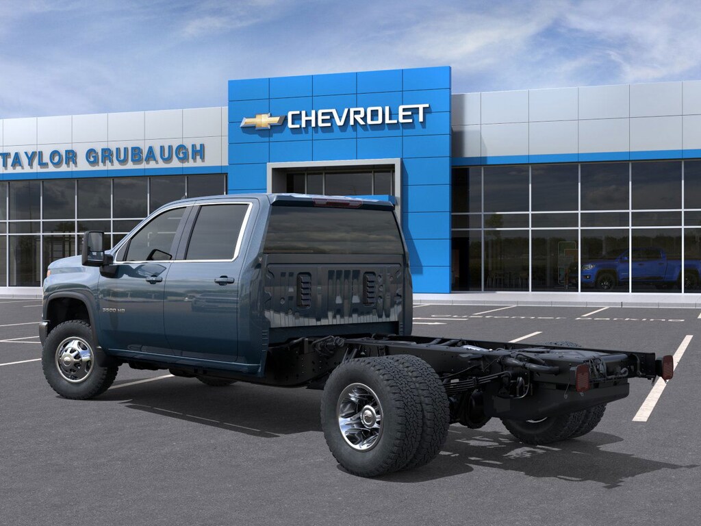 New 2026 Chevrolet Silverado 3500 HD Chassis Cab LT Truck
