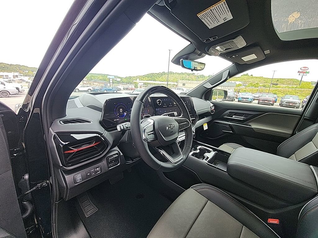 2026 Chevrolet Silverado EV Trail Boss - Photo 12