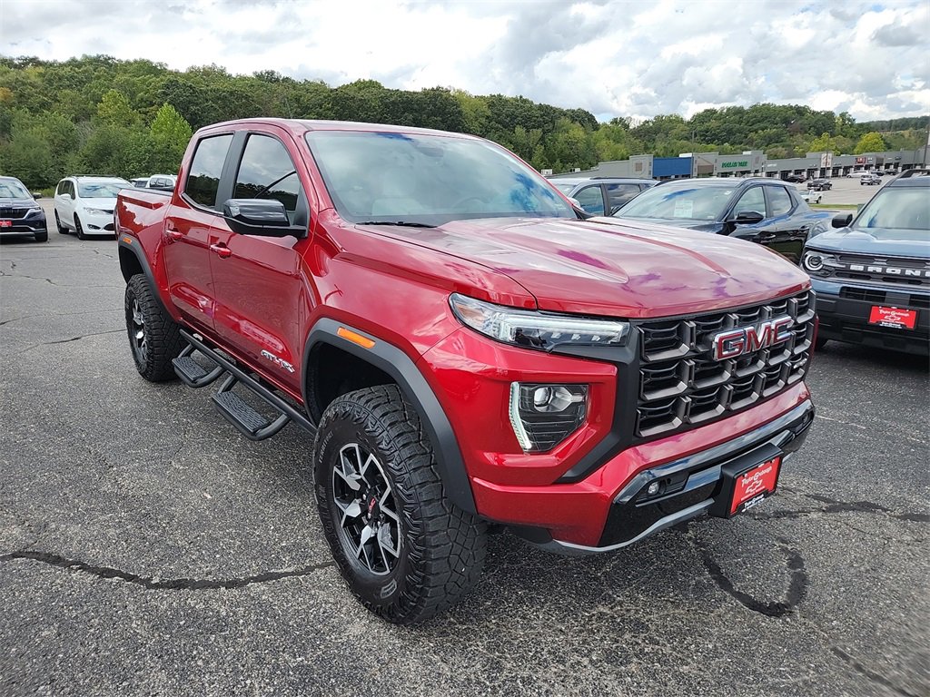2024 Gmc Canyon AT4X photo 2