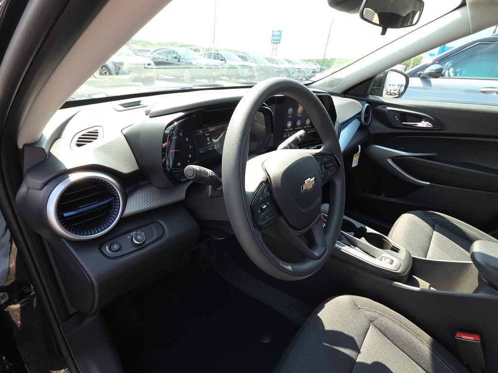 2026 Chevrolet Trax LS - Photo 14