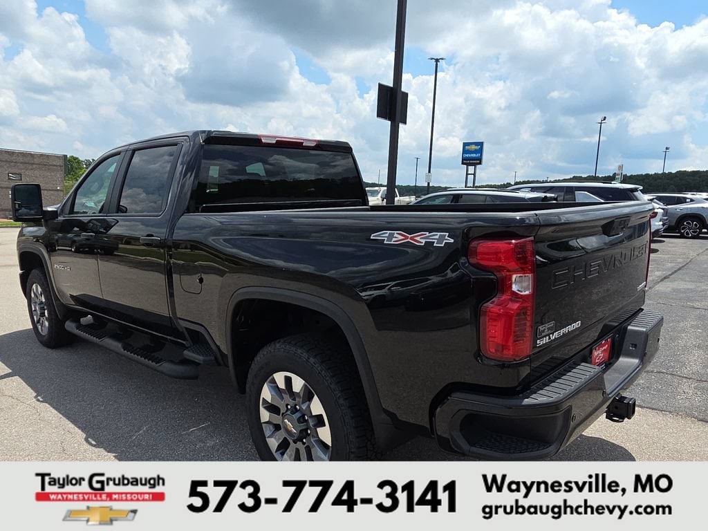 2026 Chevrolet Silverado 2500 HD Custom - Photo 6