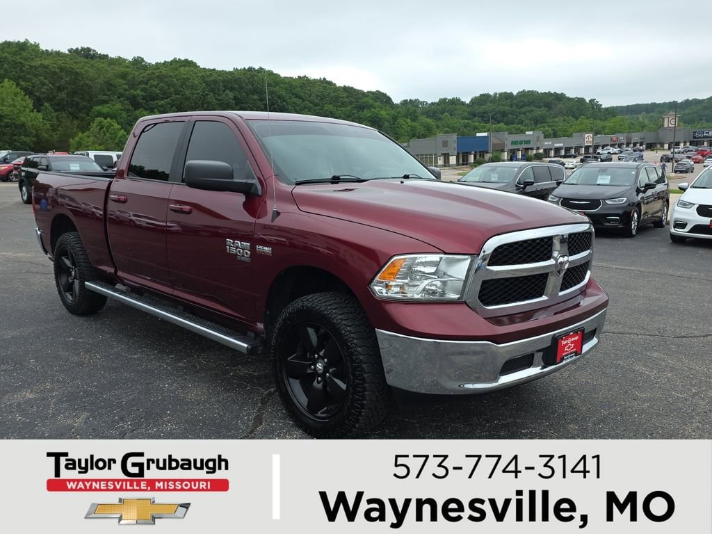 2019 RAM 1500 Classic SLT 4x4 Crew Cab 6'4's photo