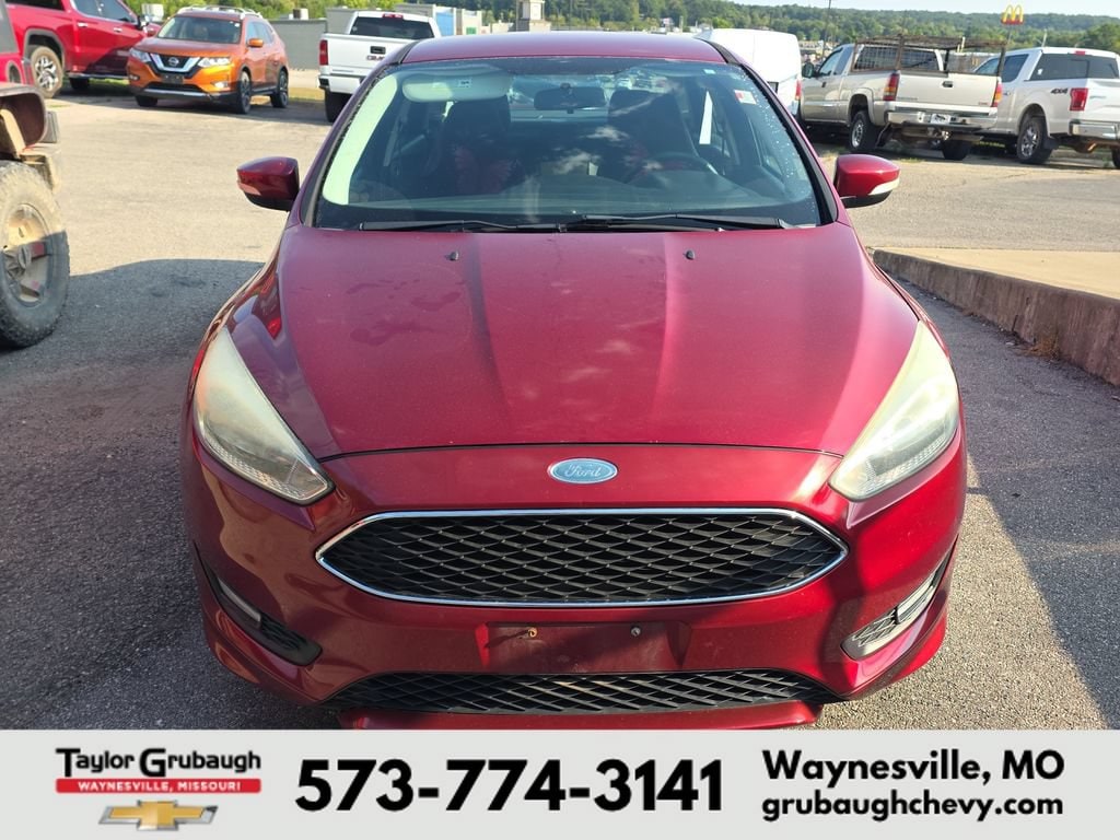 Used 2015 Ford Focus SE with VIN 1FADP3F2XFL280546 for sale in Waynesville, MO