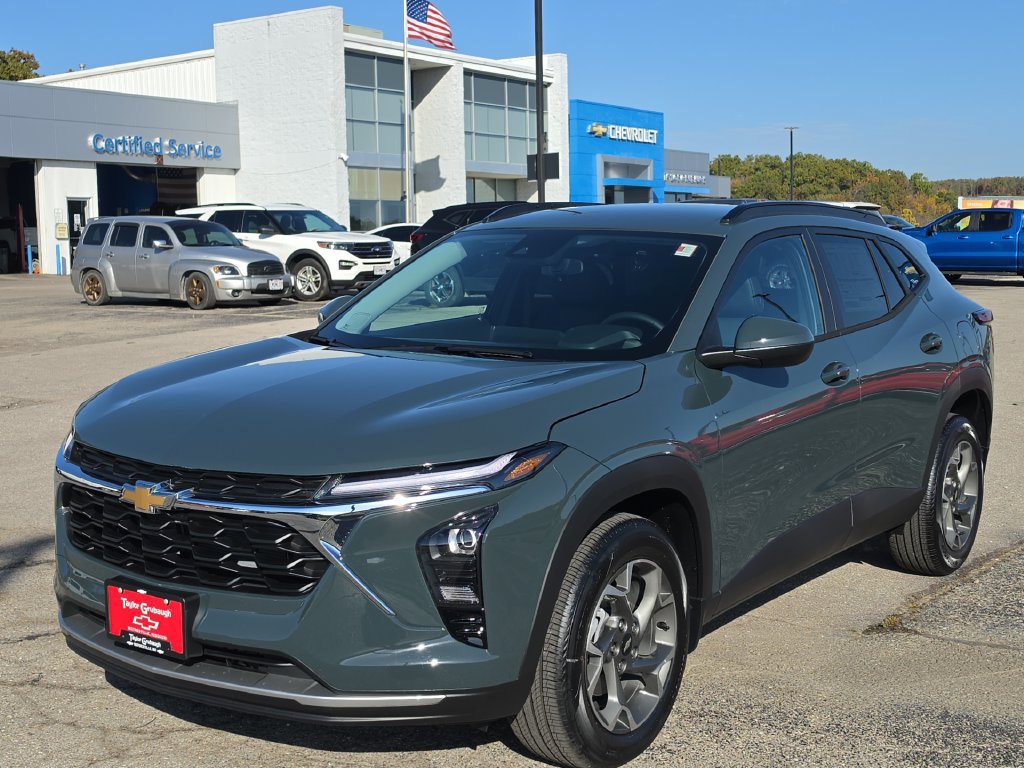New 2026 Chevrolet Trax LT SUV