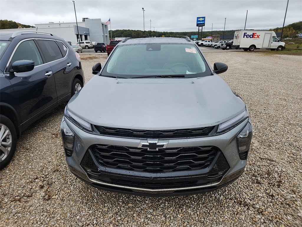 Used 2024 Chevrolet Trax Activ SUV